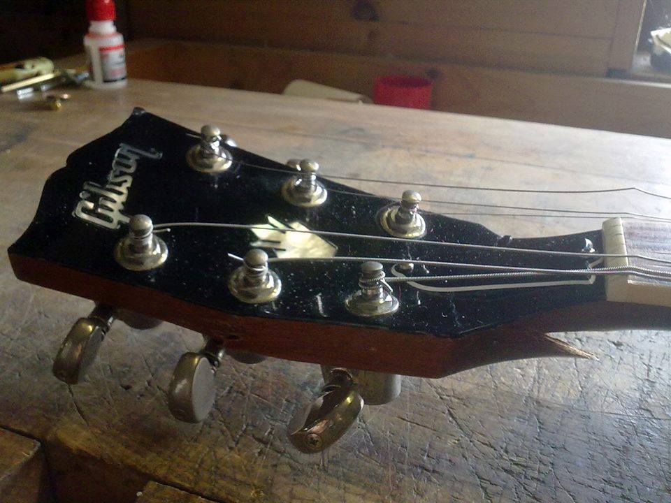 Gitarrenwerkstatt für Reparatur